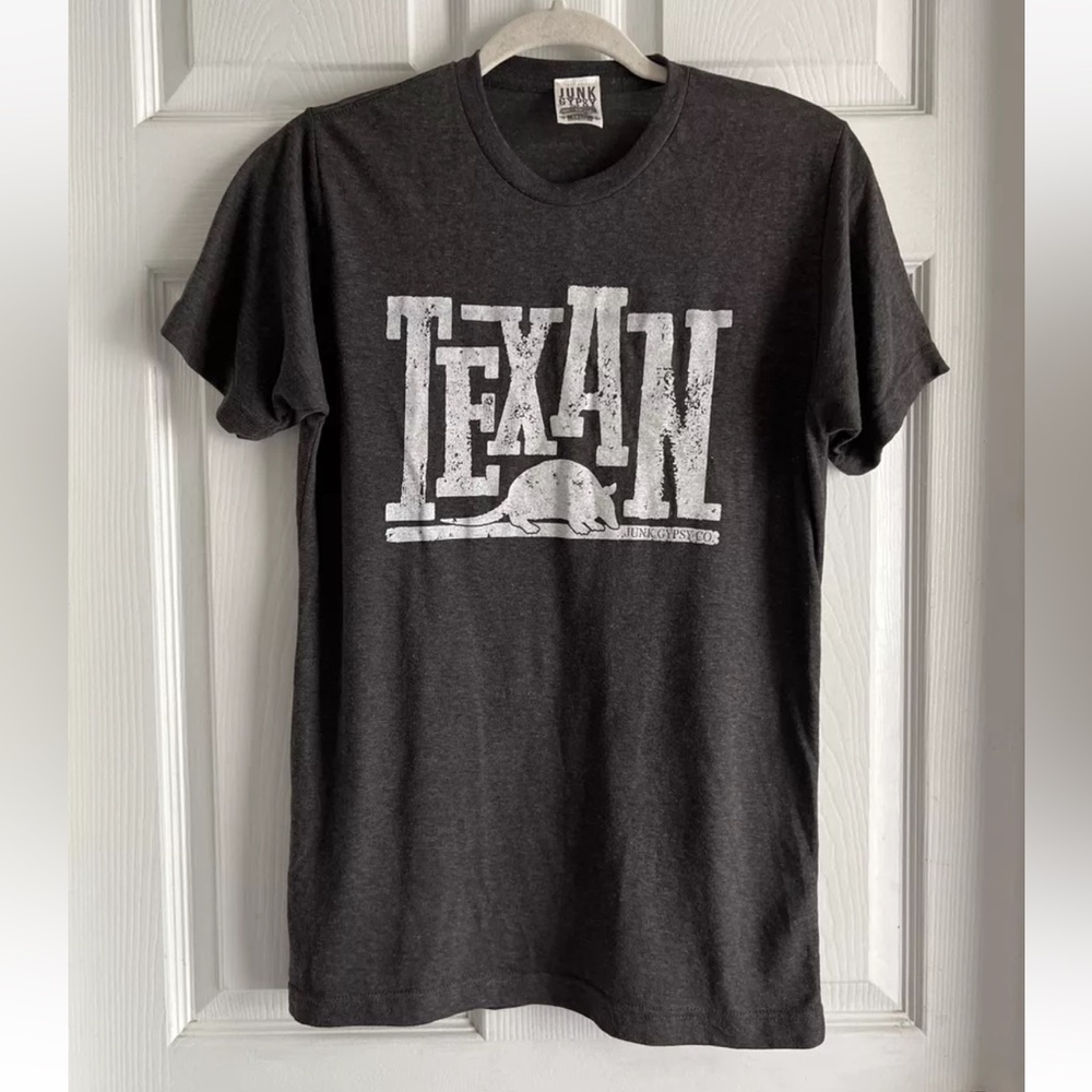 Small Junk Gypsy Texan T Shirt Charcoal Gray Soft Short Sleeve Crew Gypsyville